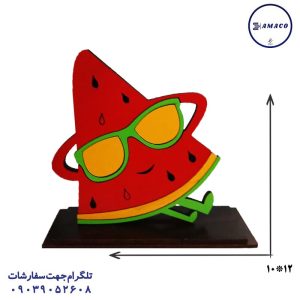 عکس تحریر فانتزی تندیس چوبی هندوانه عینکی*یلدا