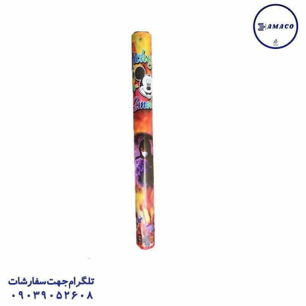 عکس نورافشان آبشار دود رنگی دستی تولد